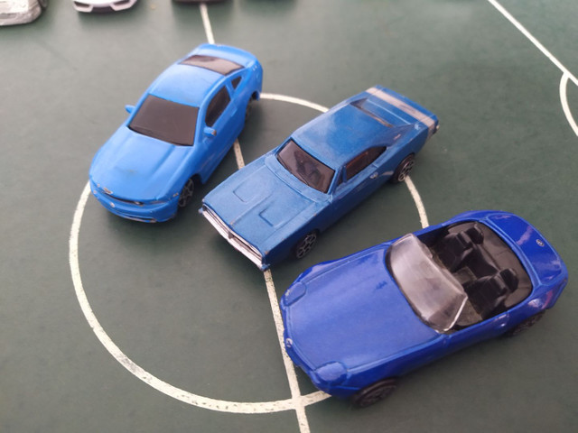 Lote com 17 Miniaturas MAISTO - Foto 2