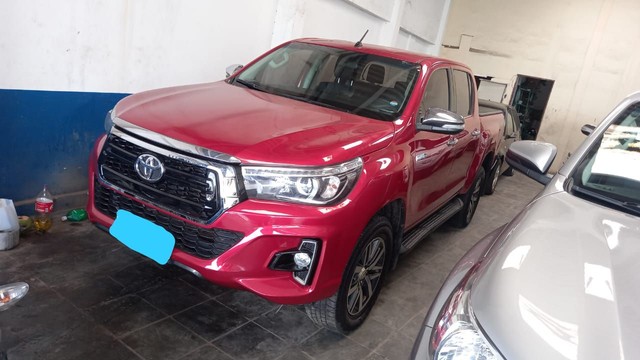 SRX COMPLETA 2016 HILUX