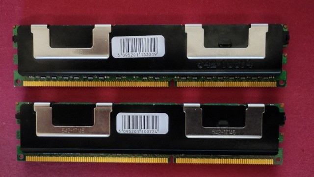 Memória DDR3 1333 ECC (2 x 4GB)