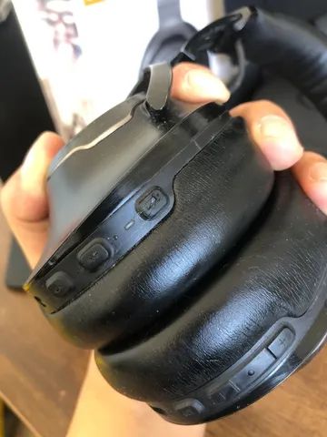 fone de ouvido jbl 950NC + suporte para fone de ouvido - Foto 2