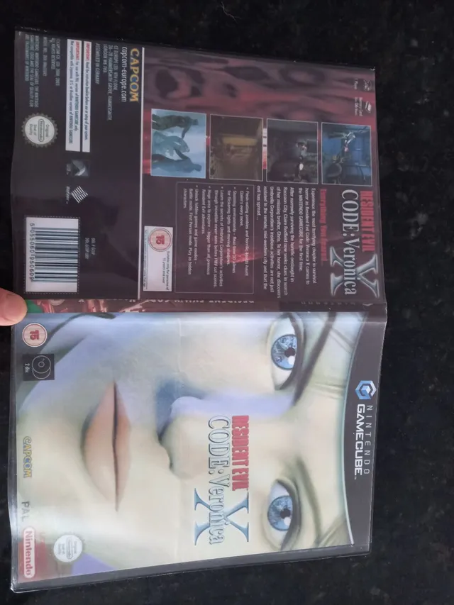 Resident Evil Code Veronica X Game Cube Dublado em PORTUGUÊS 