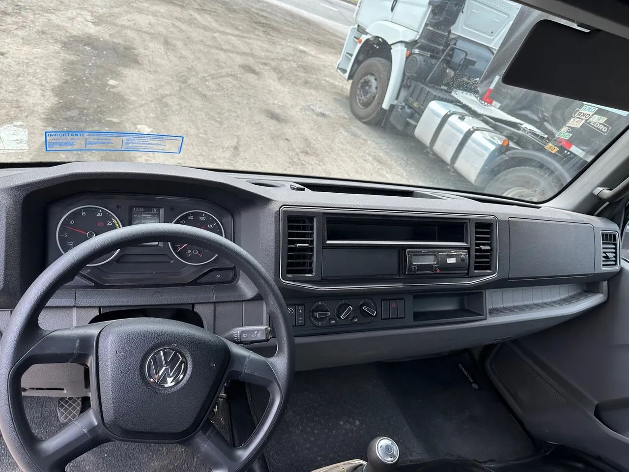 Vw 11180 2022 4x4 traçado carroceria offroad  - Foto 9