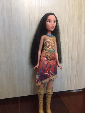 Boneca Pocahontas - Princesa da Barbie  - Foto 2