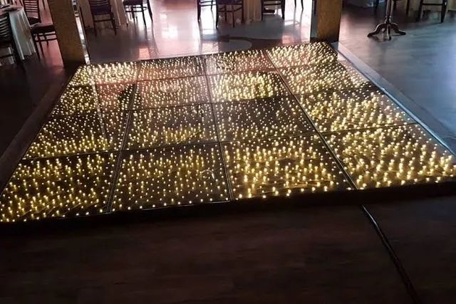 Estrutura de som, iluminação e placo para seu evento  - Foto 4