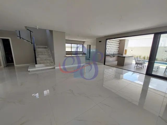 Linda casa na Cidade Alpha com 4 suítes - Foto 2
