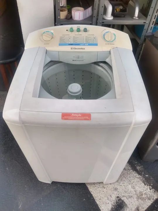 Máquina para lavar roupas Eletrolux 12kg