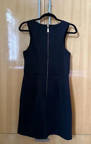 Vendo vestido preto, com fecho-e-clair dourado nas costas, de elastano - Foto 3
