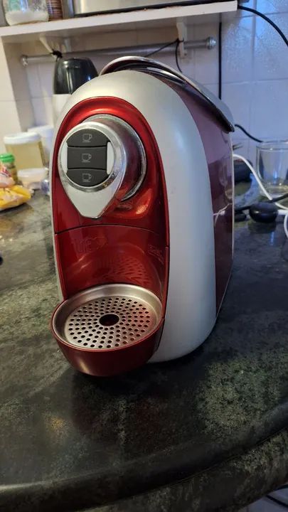 Cafeteira 3 corações expresso três modos 220v - Foto 2