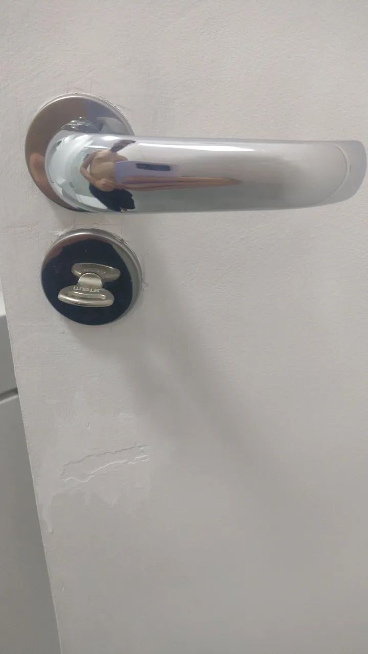 Stam WC Round Polished Lock64750513595905121