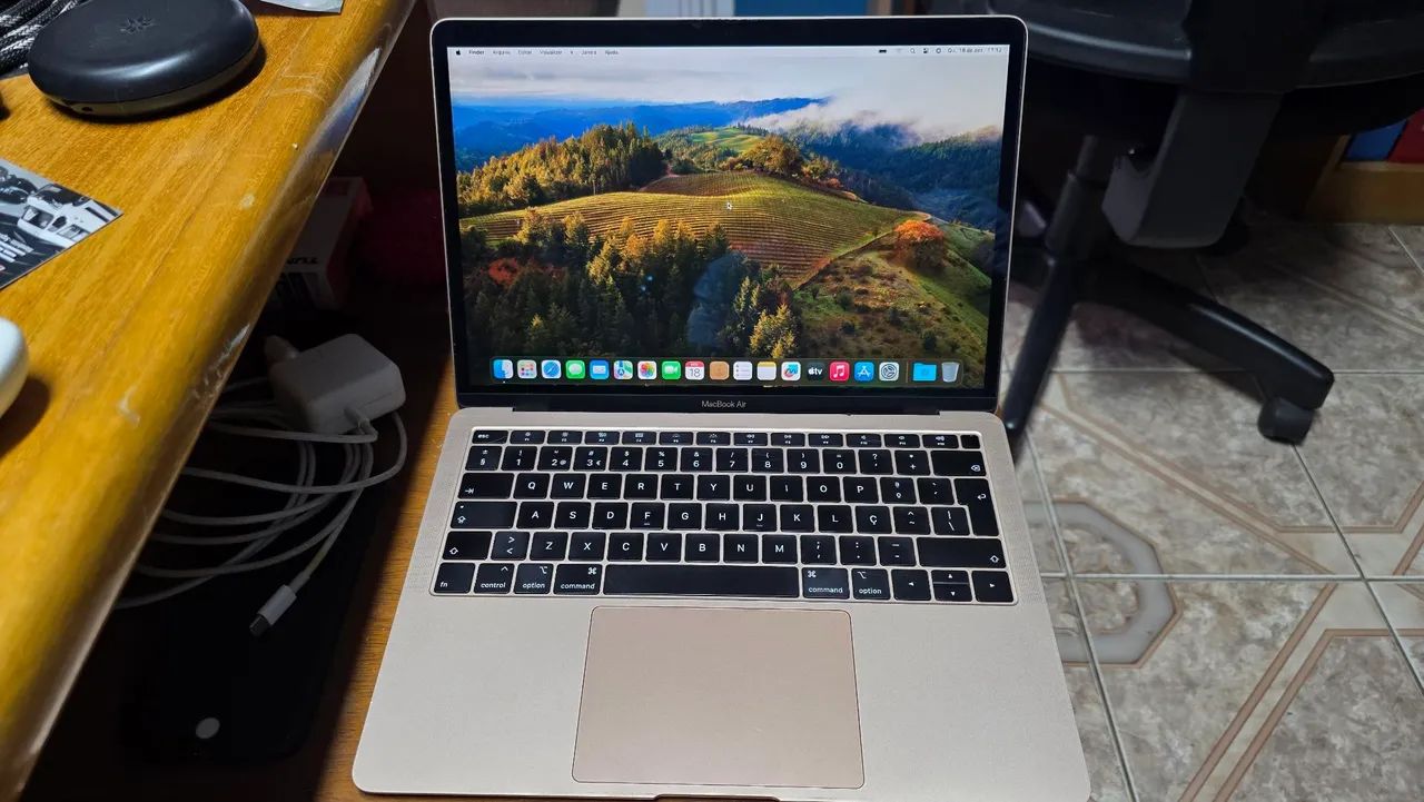 MacBook Air Retina 13? 2018 | 8GB RAM | SSD 128GB | Impecável