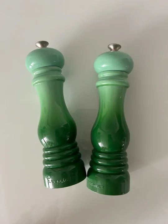 Kit moedor de sal e de pimenta Le Creuset verde - Foto 3