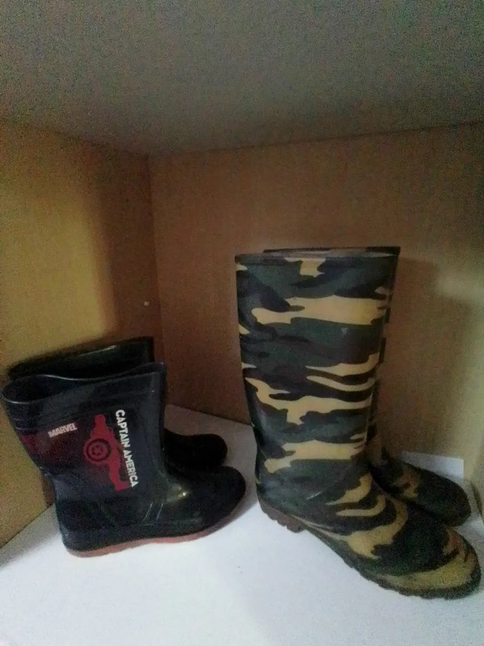 Botas Infantis - Capitão América e Camufladas