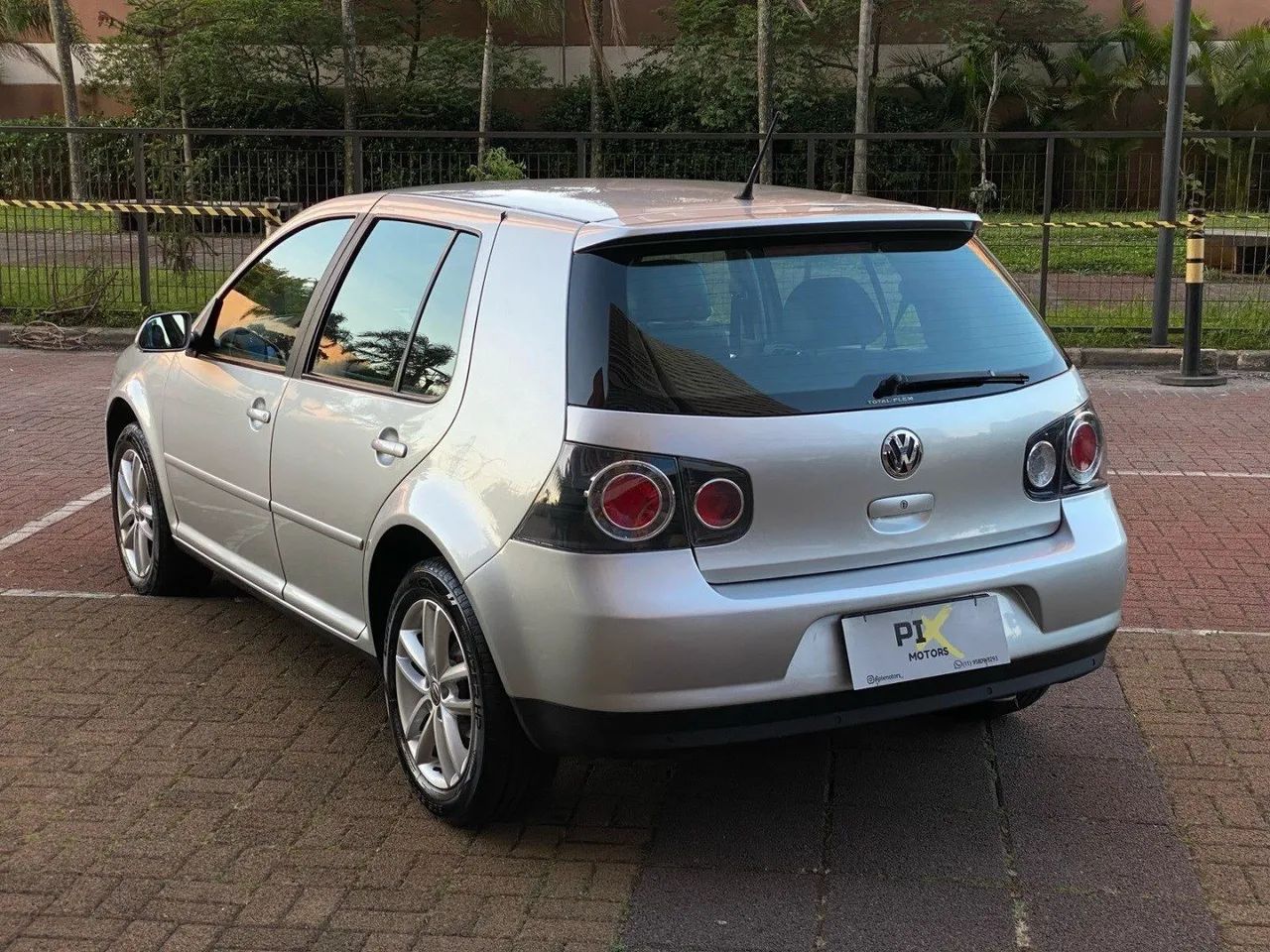 Volkswagen Golf 2010 1.6 mi sportline 8v flex 4p manual - Foto 5