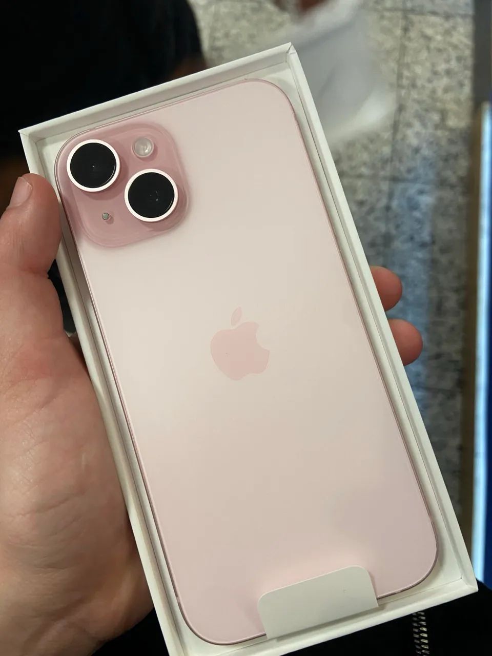 iPhone 15 - Foto 2