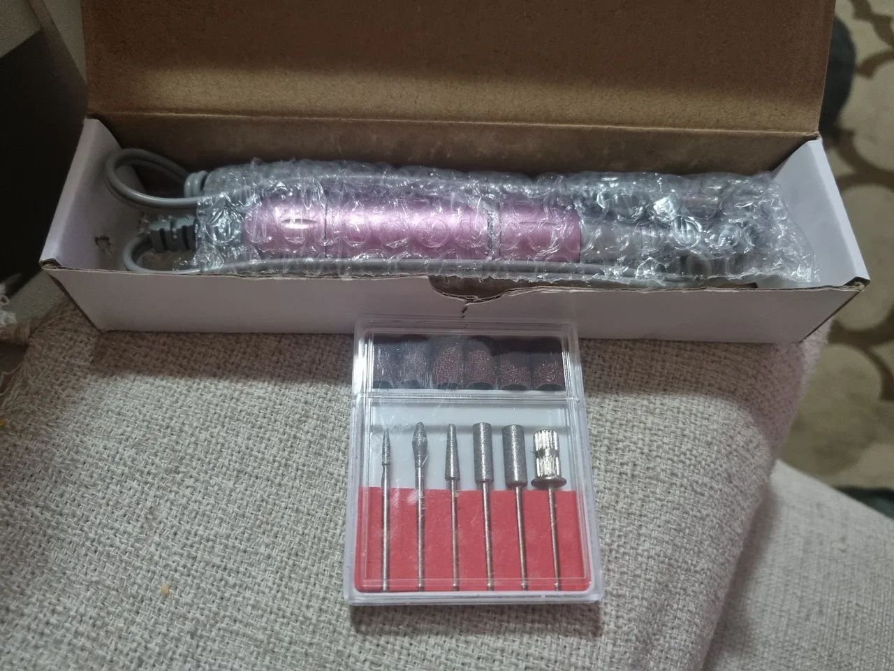 Caneta + ponteiras para unhas NOVO