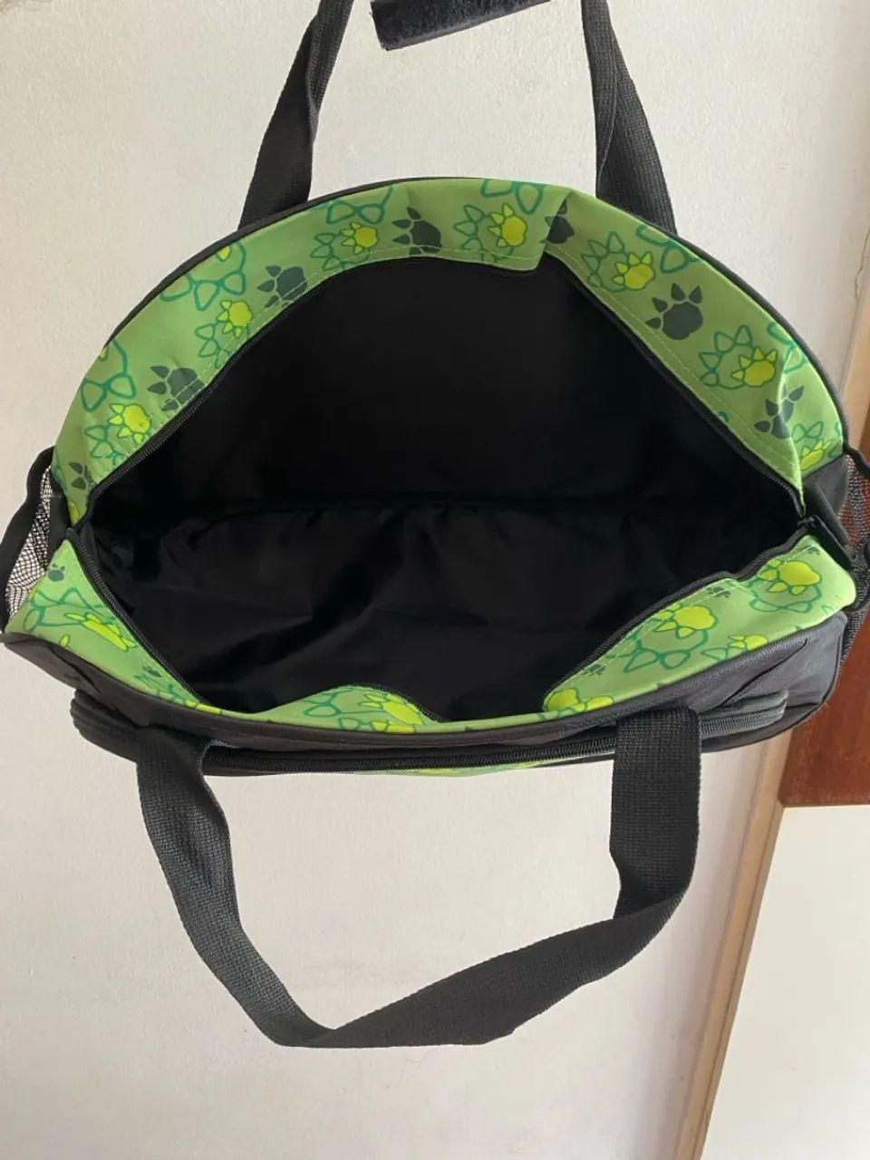 Bolsa de Mão Infantil com Estampa de Patinhas - Foto 4