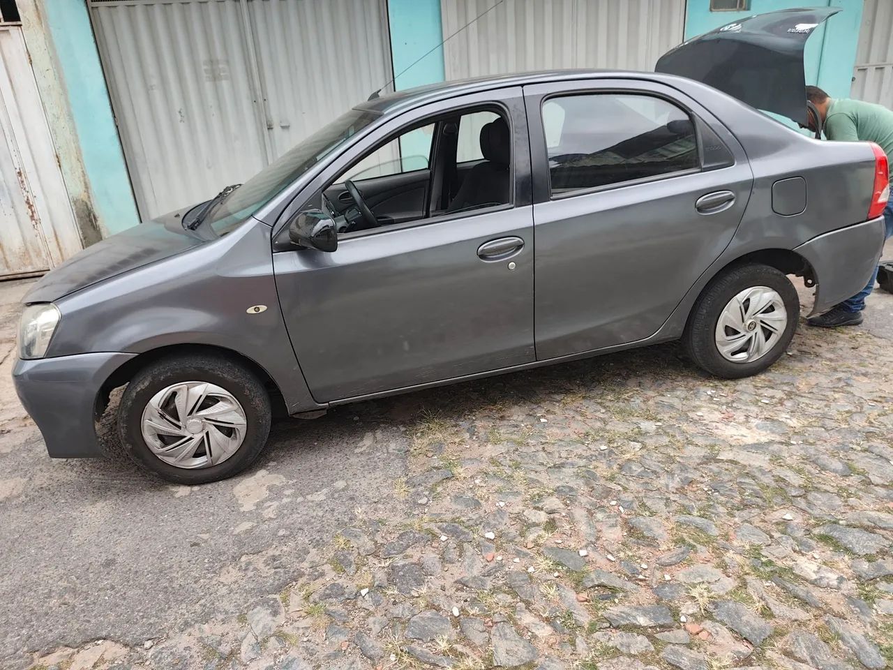 Toyota Etios sedan 2013 - Foto 4