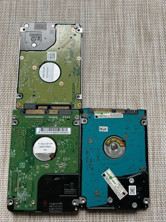 HDs 500GB e 320GB -  wd Blue e Toshiba  - Foto 2