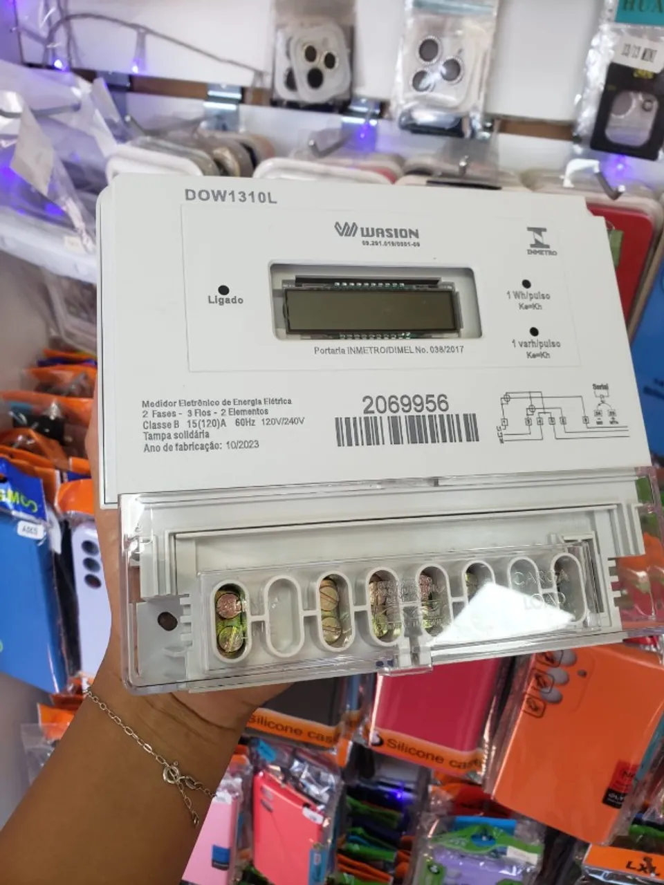 Vendo Medidor de Energia NOVO