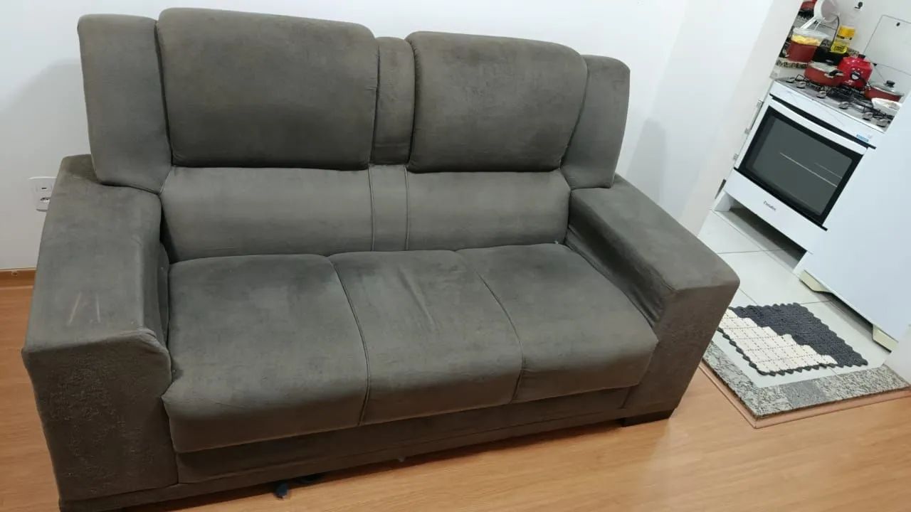 Sofá  - Conforto e praticidade! - Foto 3