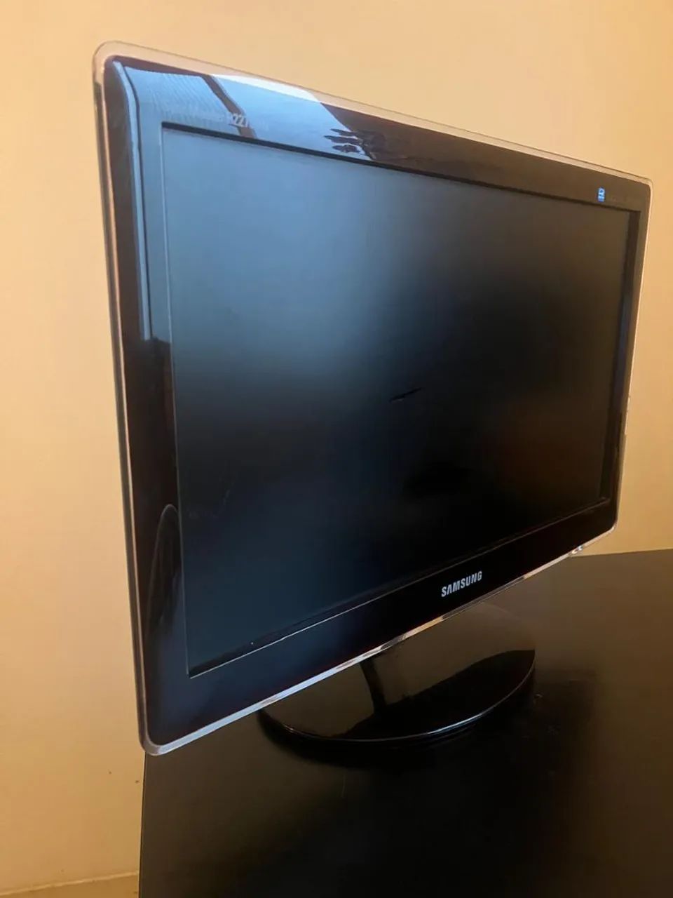 TV Monitor Samsung 22" FullHD