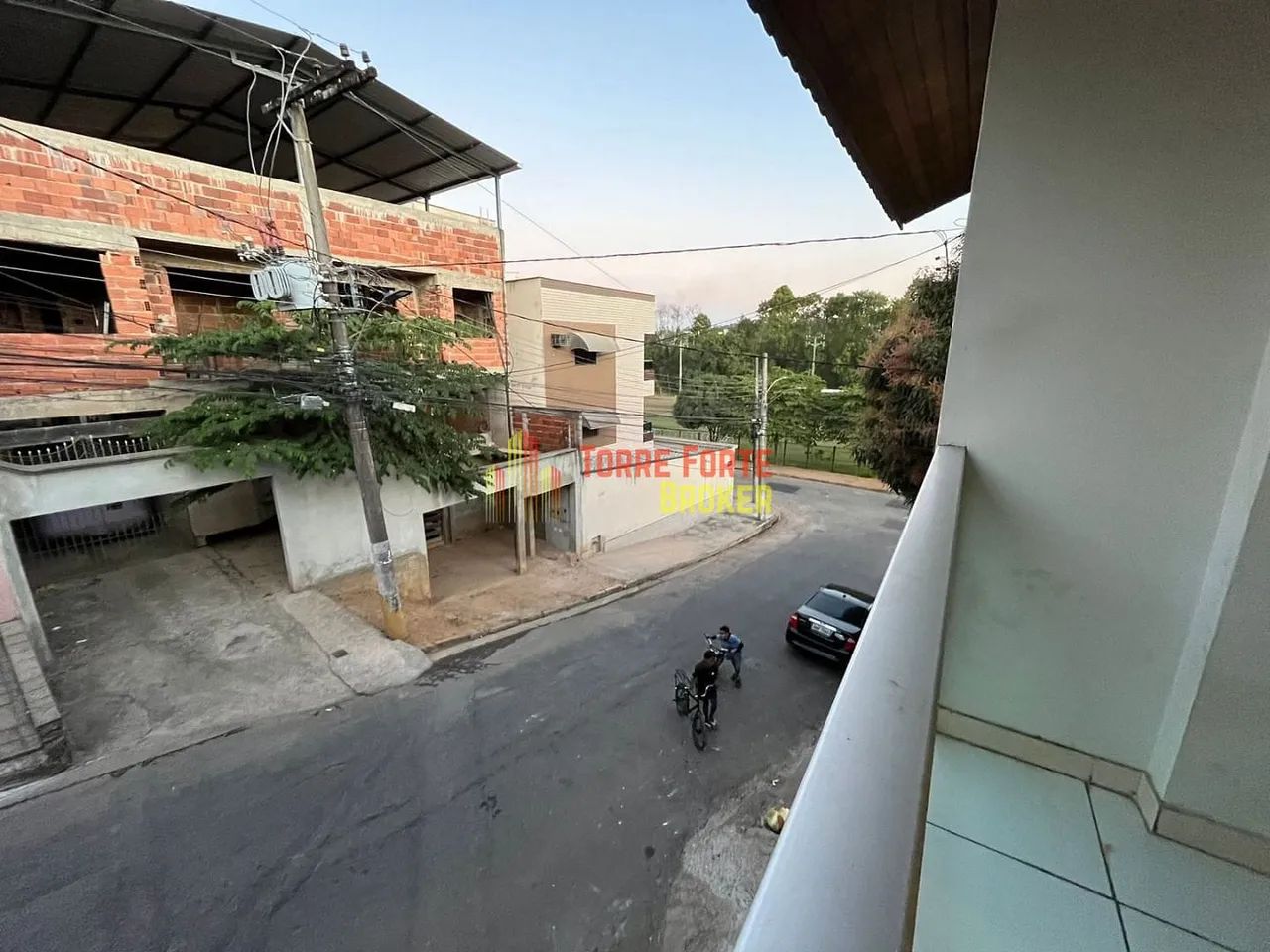 Casa com 4 dormitórios para alugar, 120 m² por R$ 2.600,00/mês - Jardim Panorama - Ipating - Foto 4