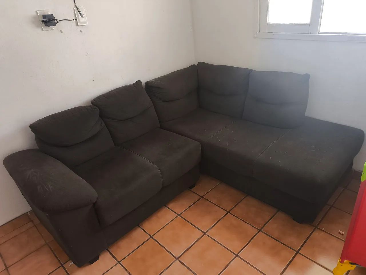 Sofá em L, 5 lugares - Foto 2