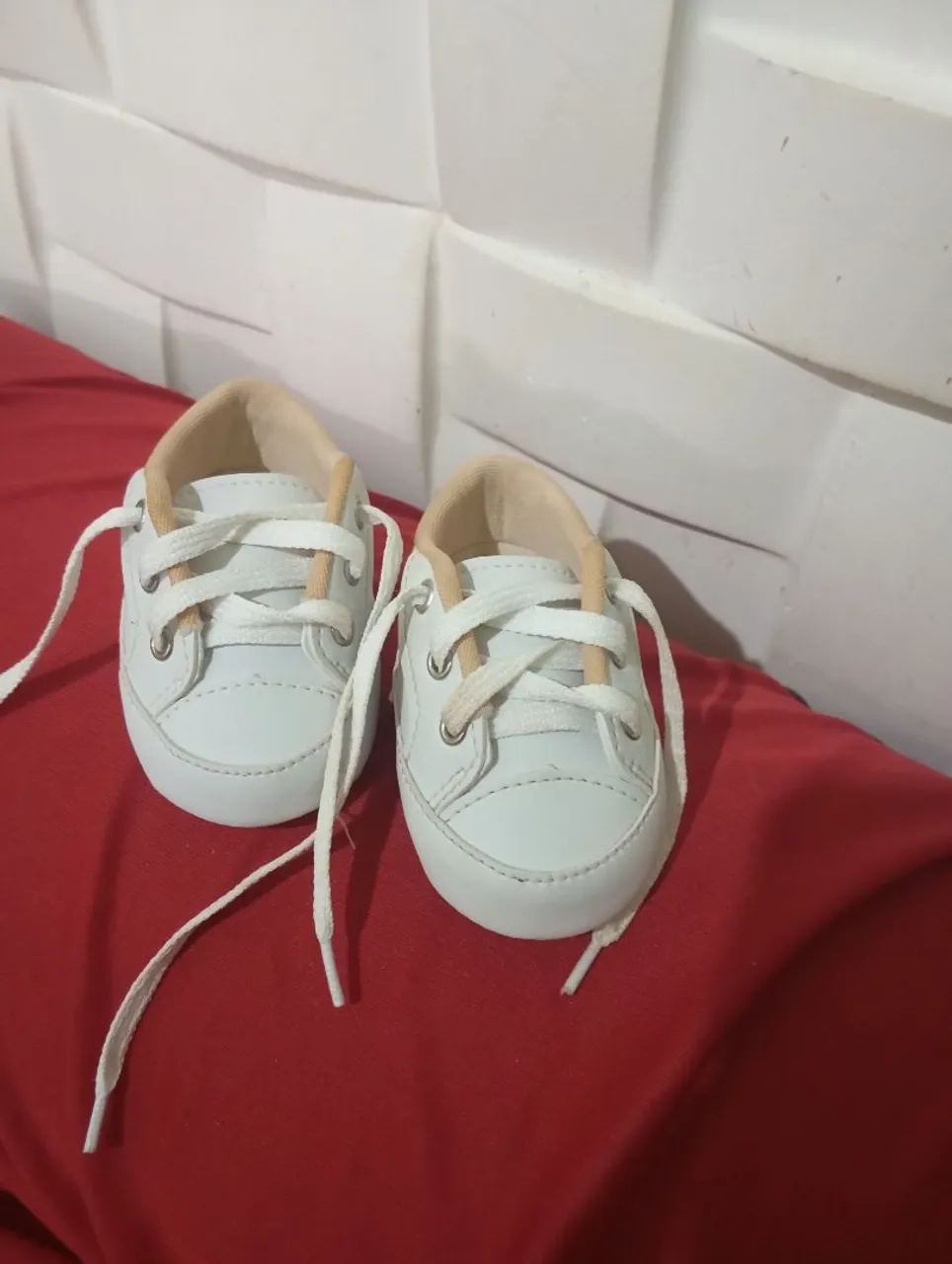 Um belíssimo sapato número 19 para vender o seu bebê ótima condições novo 30