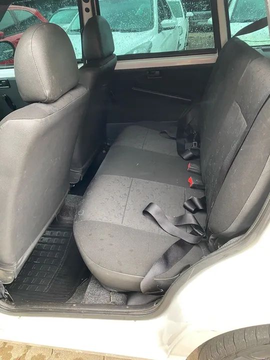 Fiat uno ano 2013 básico - Foto 5