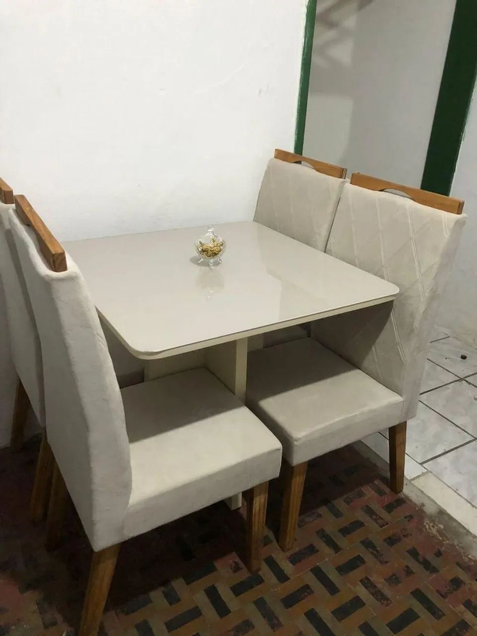 Mesa de Jantar 4 Cadeiras - Foto 2