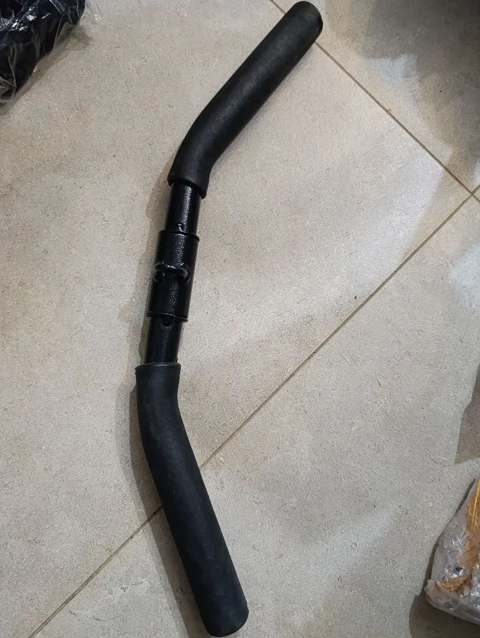 IMPERDÍVEL Barra para tríceps com pegada ergonômic NOVA a - Foto 4