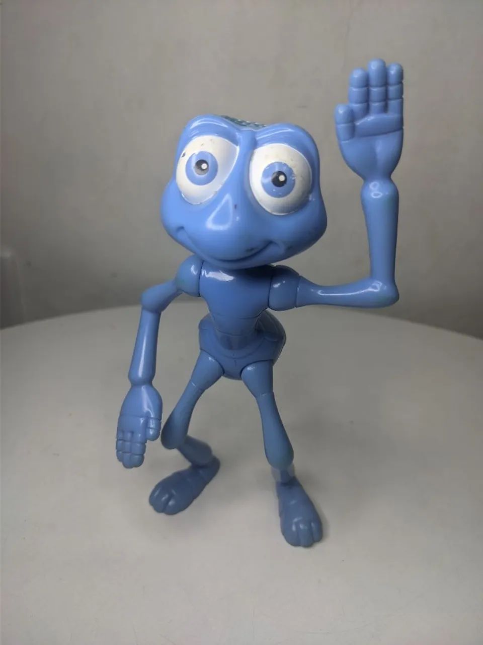 Boneco Vida de Isento - Flik Antigo McDonald's - Disney / Pixar