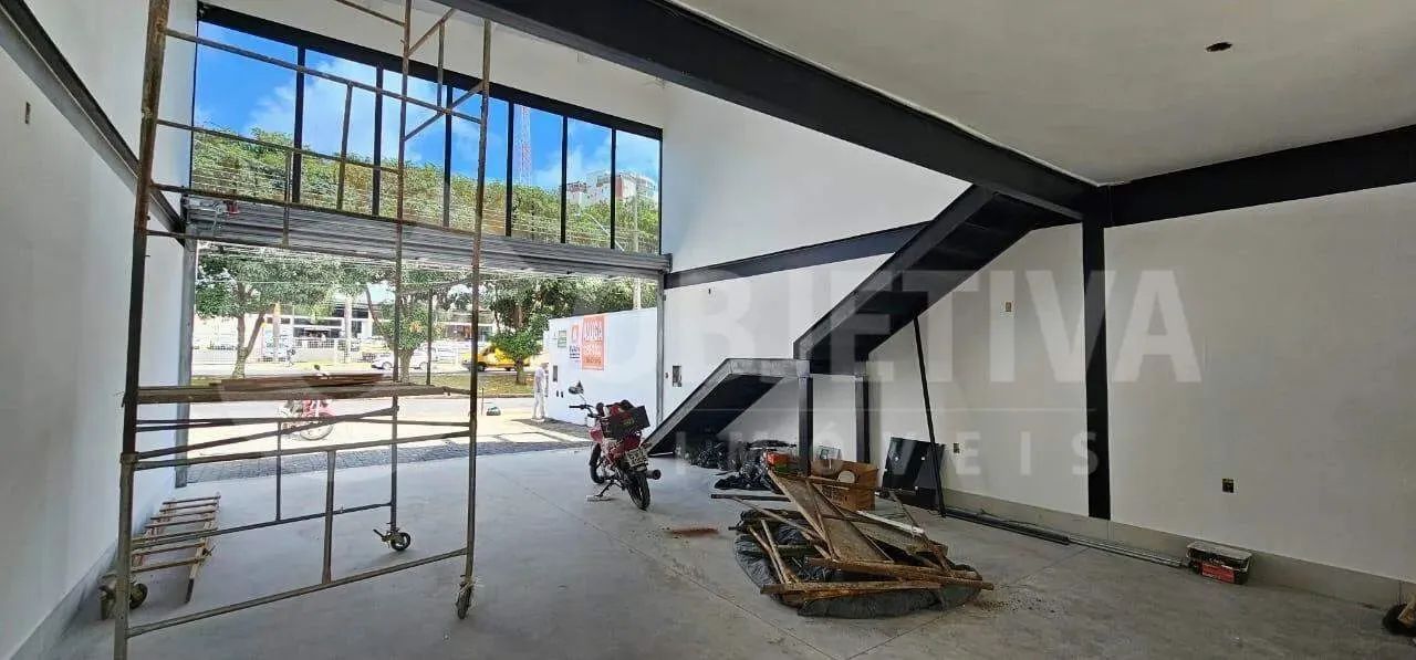 Galpão para aluguel, 3 vagas, CAZECA - UBERLANDIA/MG - Foto 4