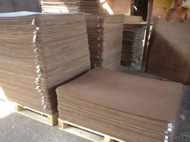 Chapas De Eucatex 1,00 X 1,20 Mts (Usado) - Foto 2