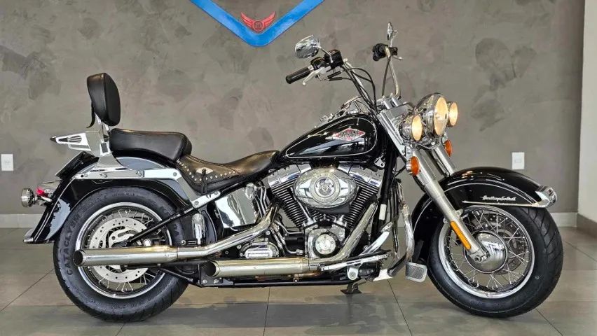 Harley-Davidson - Heritage Classic - 2014 - Preta