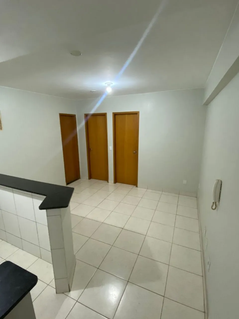 Apt 2 Qts água e cond incluso, Perto do metrô Guará 2, lavanderia