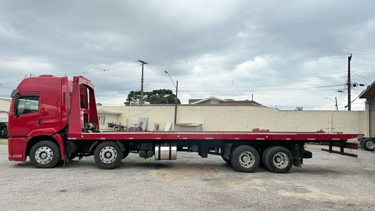 VW constellation 320 4 eixo com plataforma hidráulica nova  - Foto 5