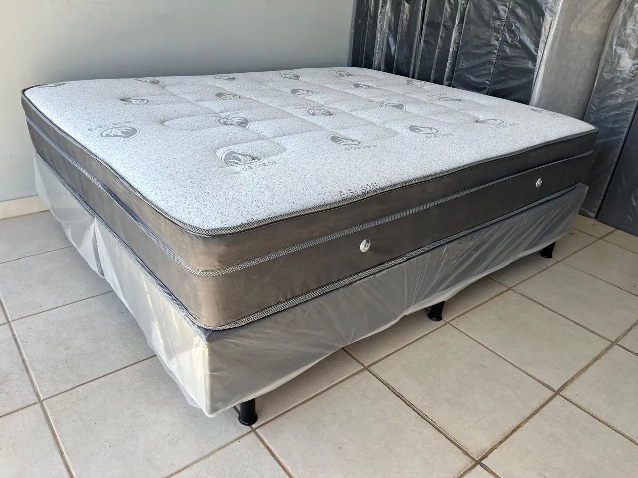 Cama box casal queen 1.98x1.58 - Foto 2