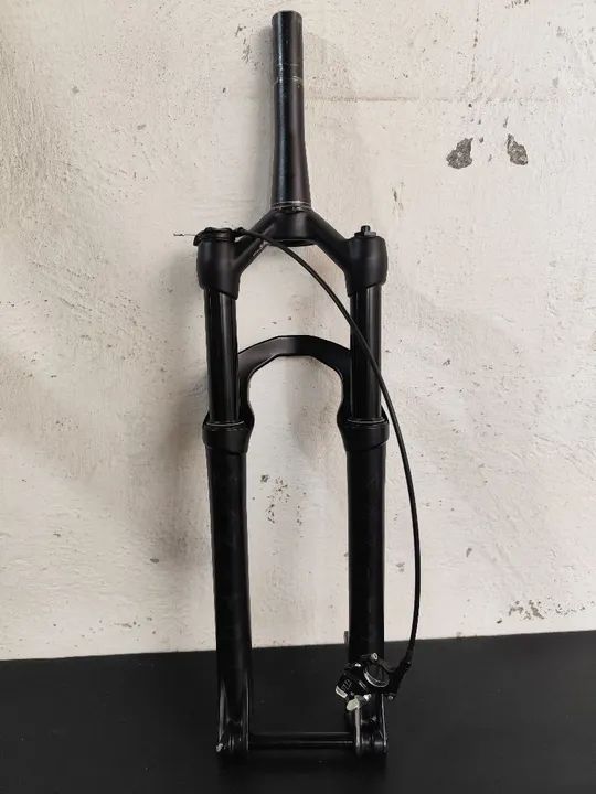 Suspensão manitour Makron 