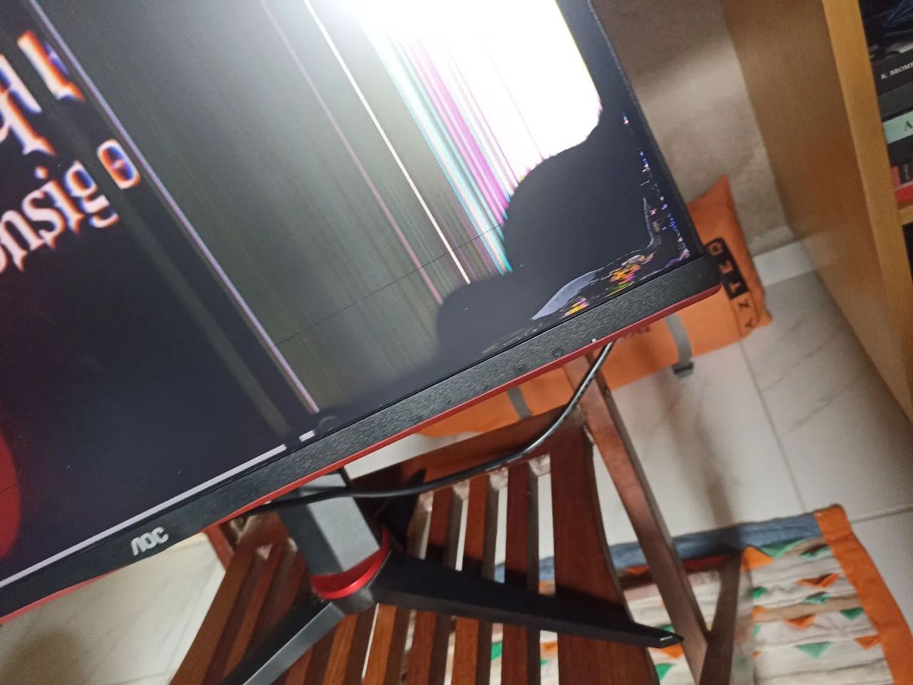 Monitor AOC Gamer 27'' Full HD 144Hz - Foto 4