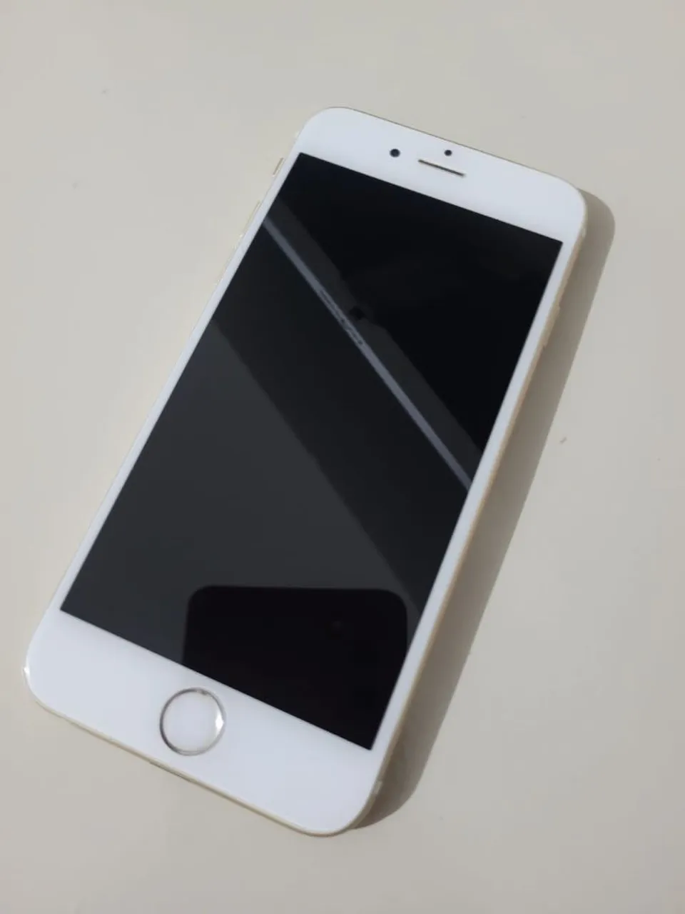 Iphone em perfeito estado, funciona tudo.