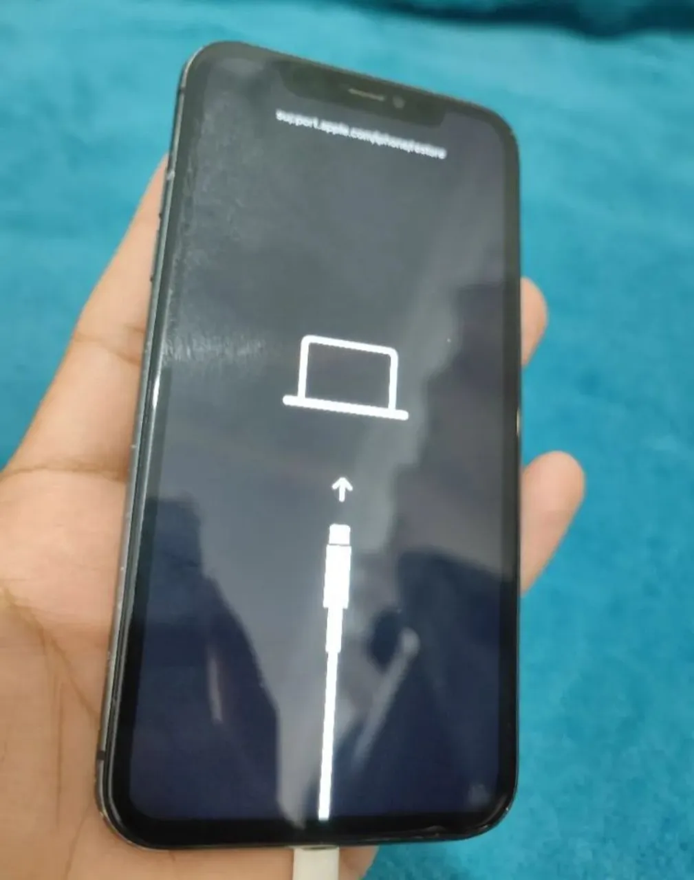 iPhone 11 com defeito