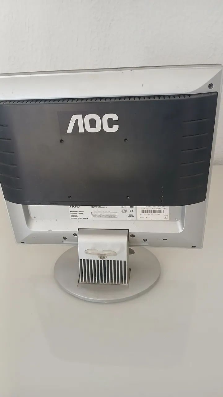 Monitor  AOC  (retirada de peças) - Foto 2