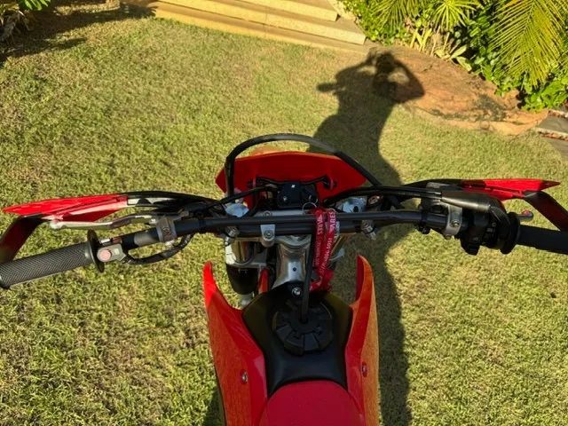 HONDA CRF 250 F COM APENAS 15 KM RODADOS - Foto 5