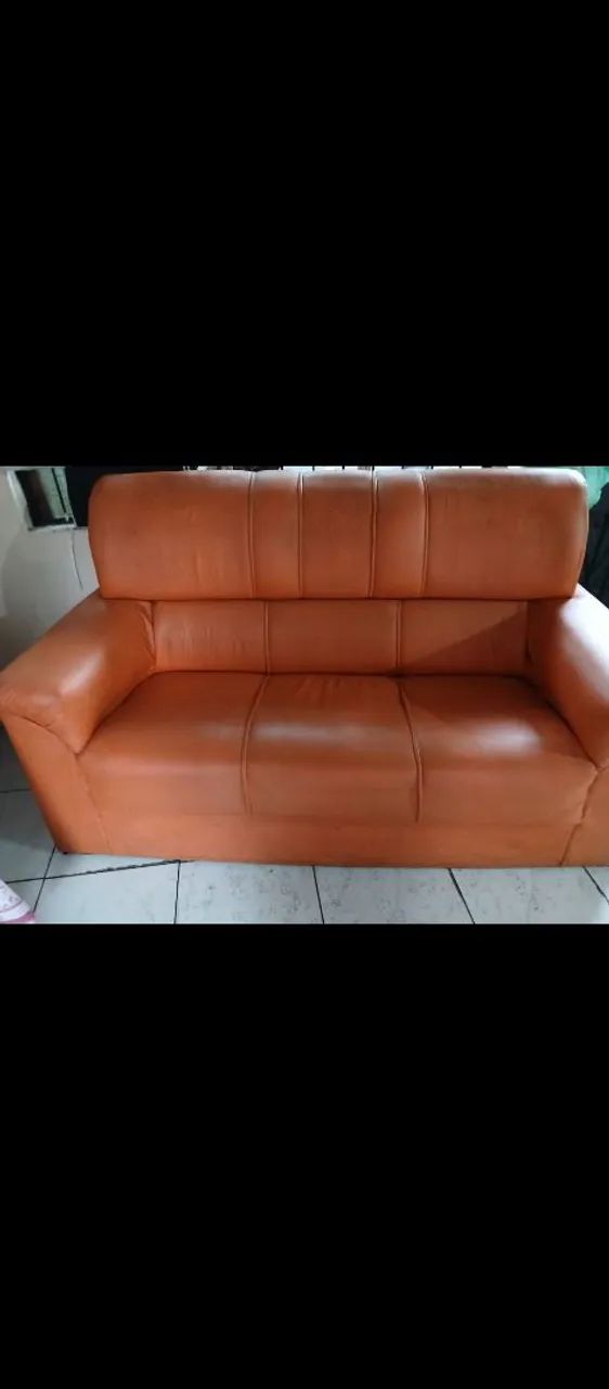 Vendo esse Sofá 64840792592898120