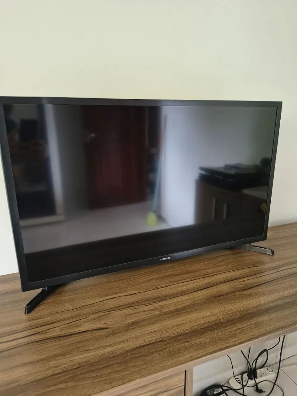 Televisão Smart tv 32 Samsung NOVA - Foto 3