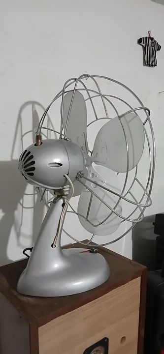 Ventilador grande antigo - Foto 2