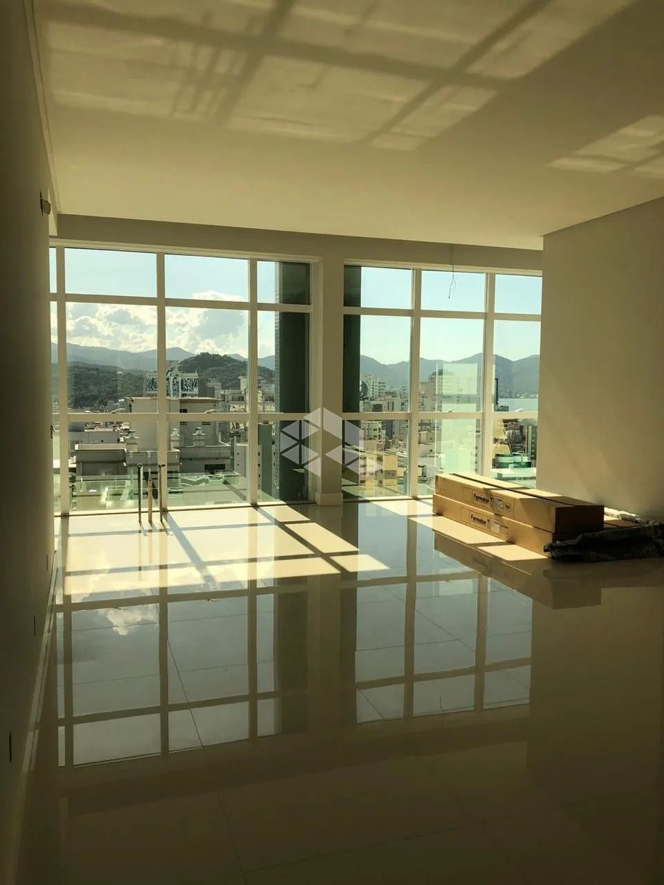 Cobertura Duplex em em Itapema com 5 suítes, 4 vagas e 417m² privativo - Foto 5