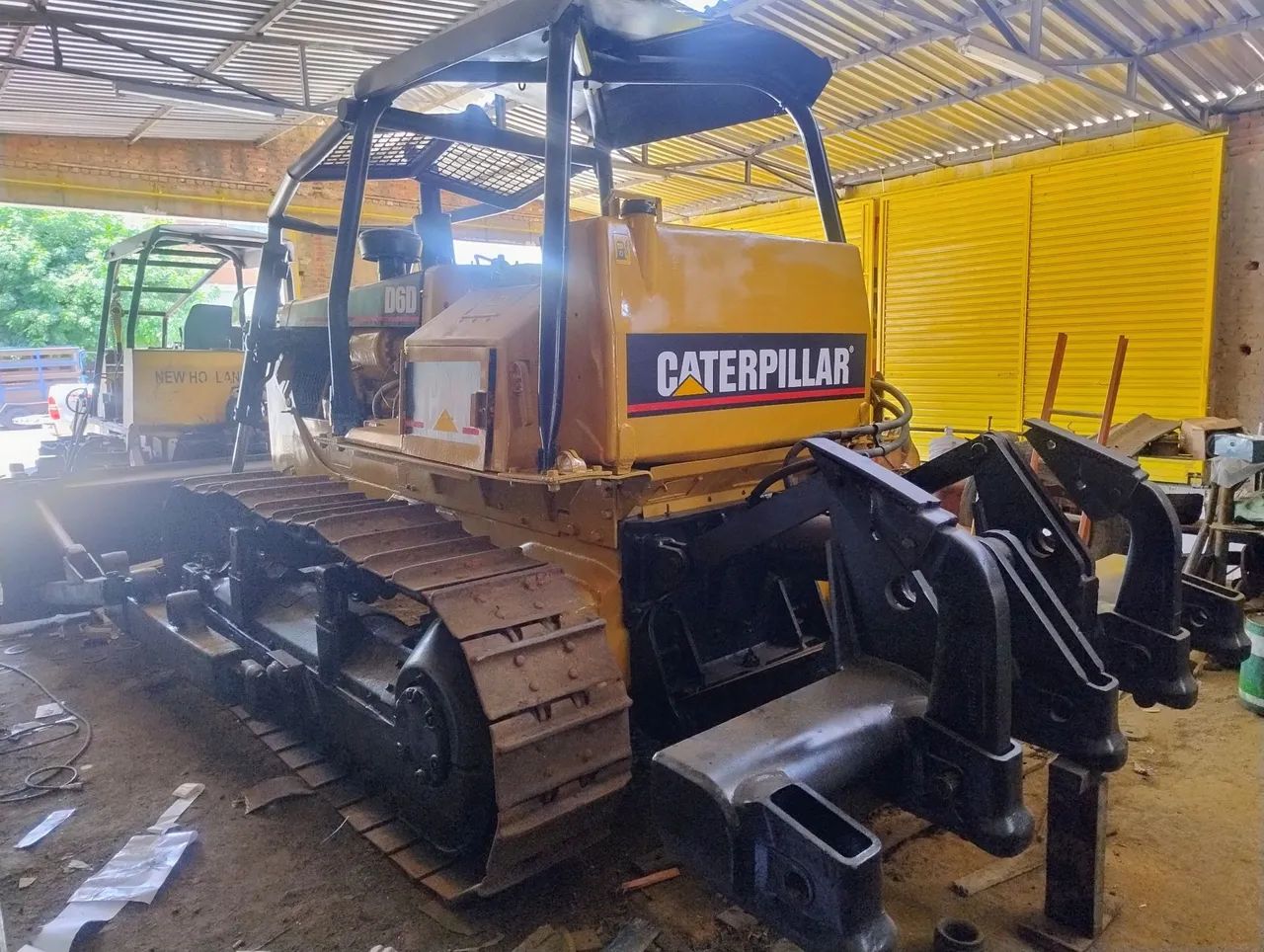 Trator CAT D6D ano 80 de Torck extra  - Foto 4