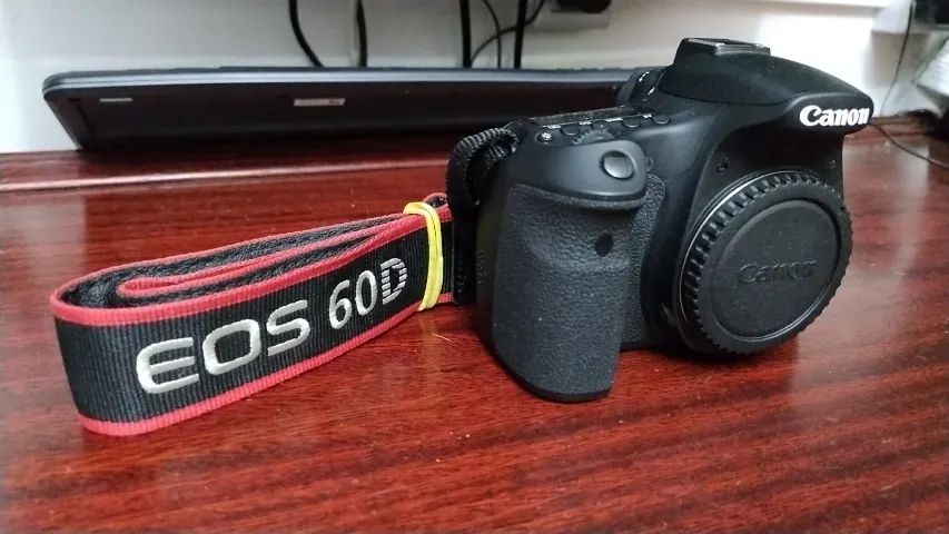 Camera Canon 60D - Foto 3
